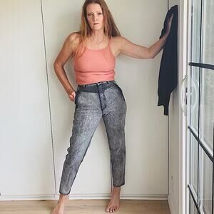 Vintage 80s Squeeze Grey Denim Jeans, Tapered High waisted 26" Waist Small